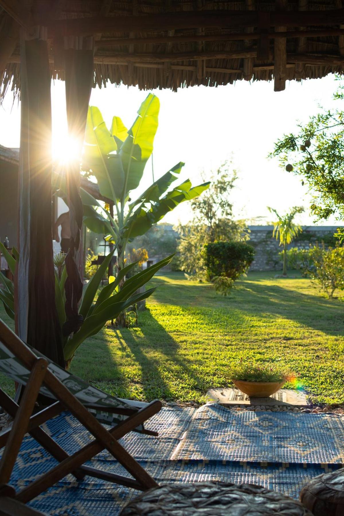 Private Backdoor Villa With Big Swimming Pool And Services Of Chef Included Diani Beach Exterior foto